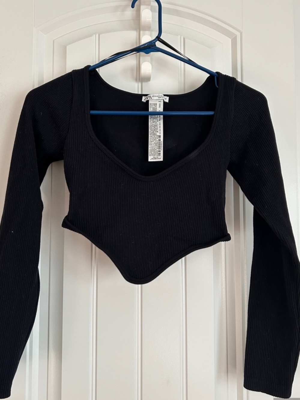 Zara Black Ribbed V-Neck Long Sleeve Crop Top